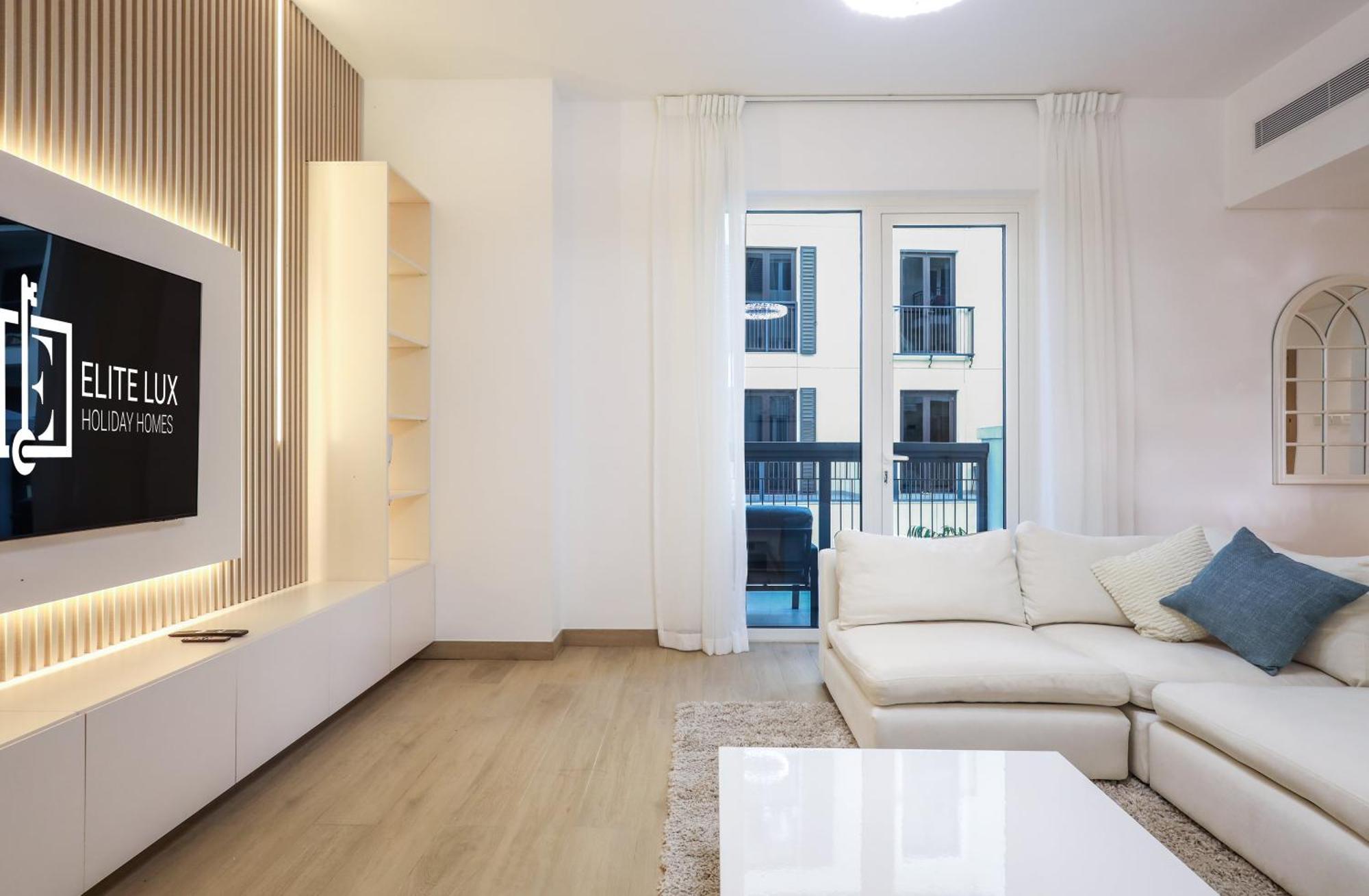 Elite Lux Homes - 1bhk Beachside Retreat At Port De La * Dubai