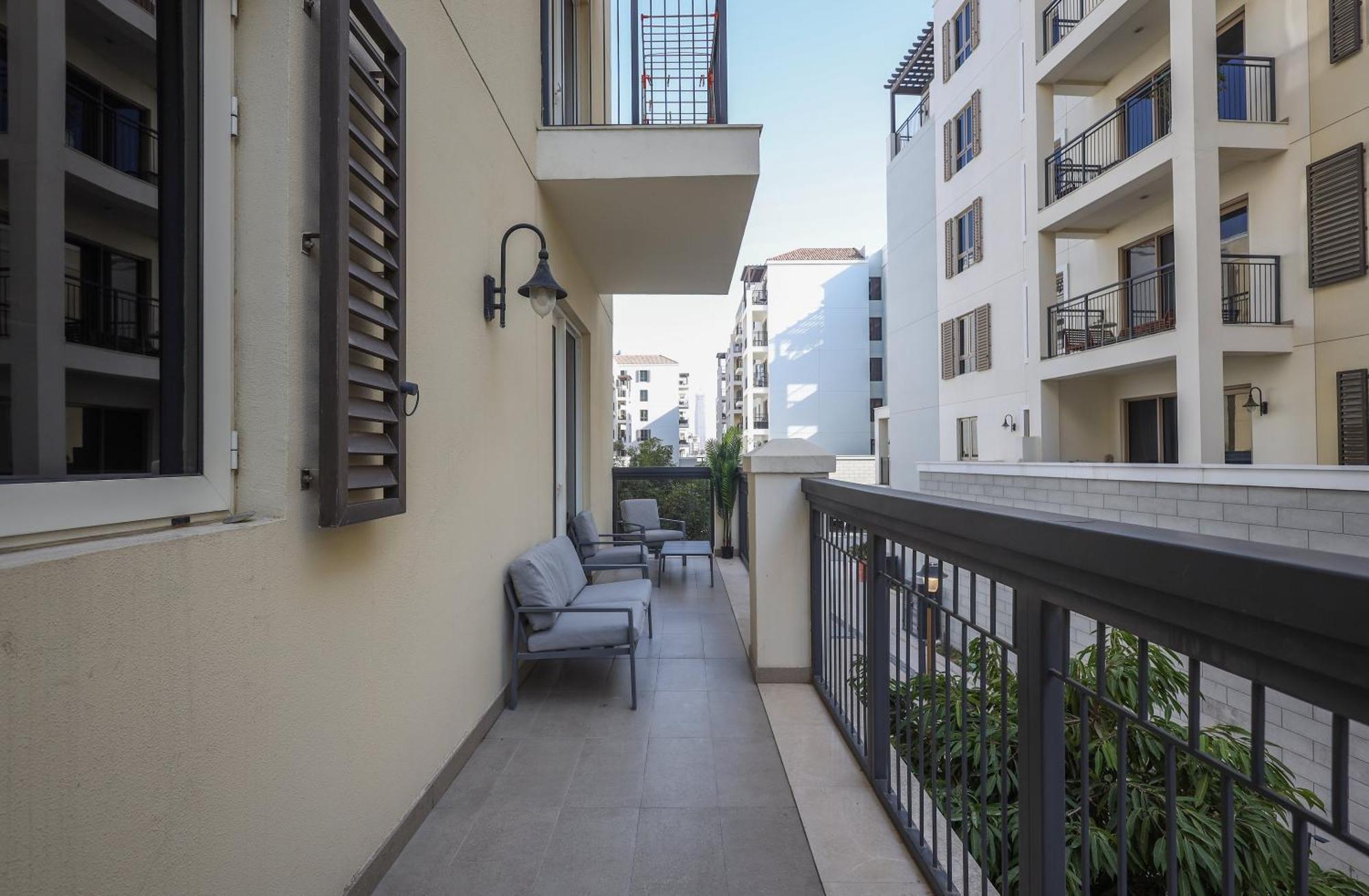 Elite Lux Homes - 1bhk Beachside Retreat At Port De La Apartment Dubai